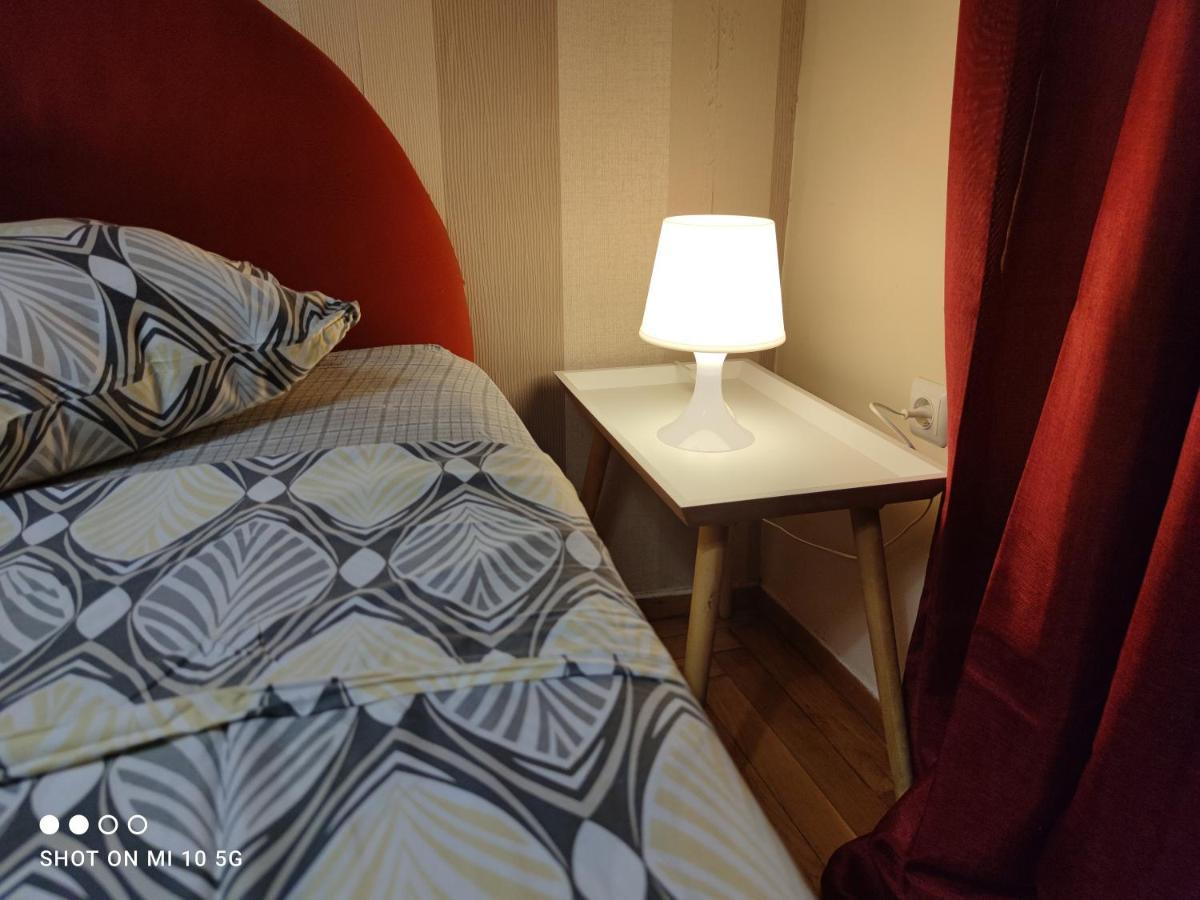 Cozy Apartment Near The Sea In Palaio Faliro Athen Eksteriør billede