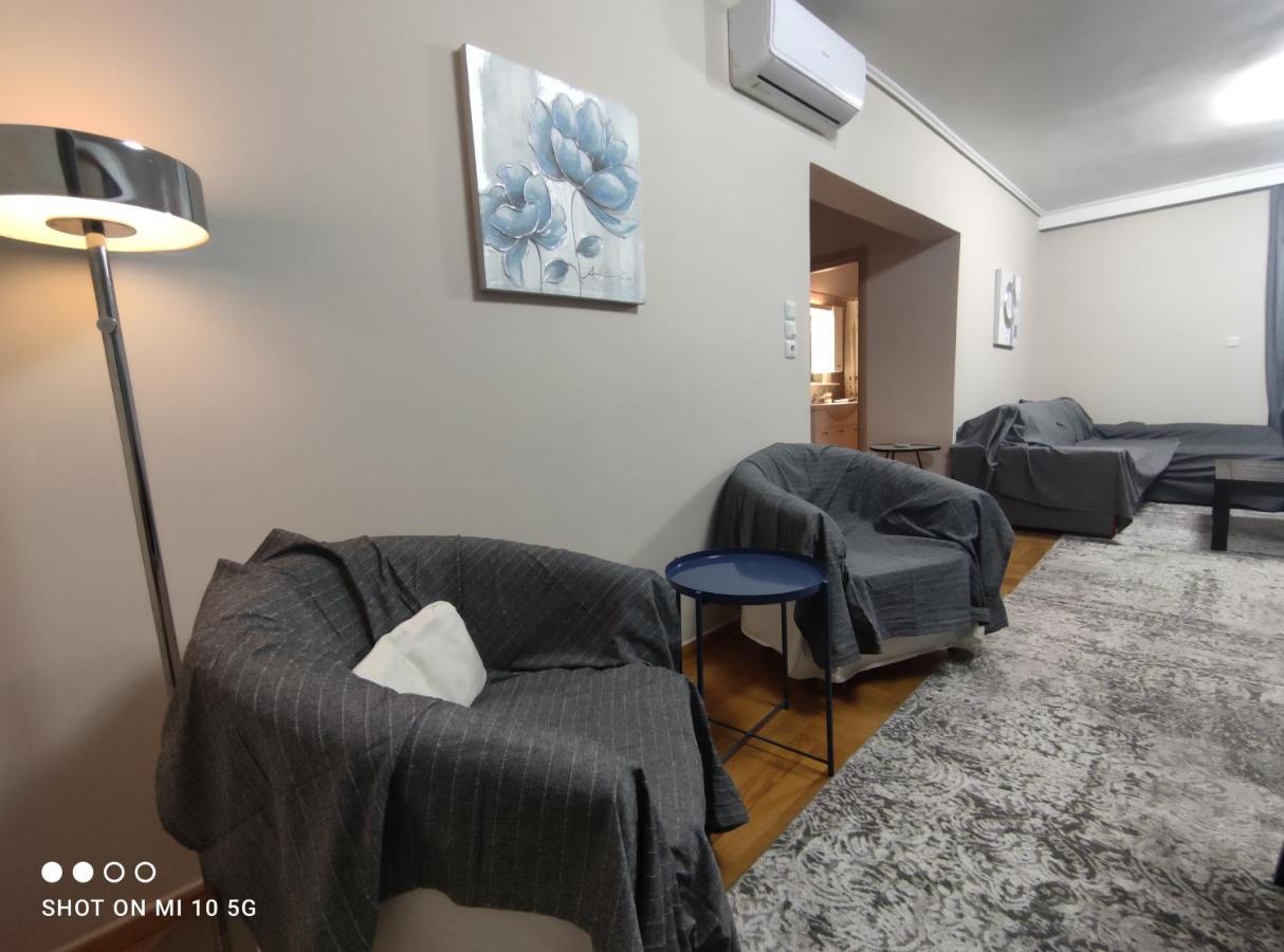 Cozy Apartment Near The Sea In Palaio Faliro Athen Eksteriør billede